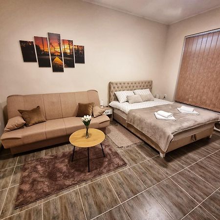 Dorce Apartmani Horgos Extérieur photo